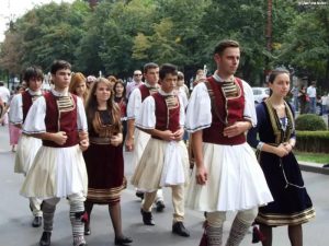 Acasă 80 23 mai Zi aromani