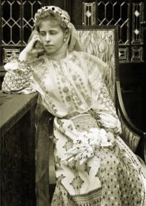 LAURIAN STĂNCHESCU – 150 ani, de la Nașterea Majestății Sale Regina Maria! 1 regina Maria1